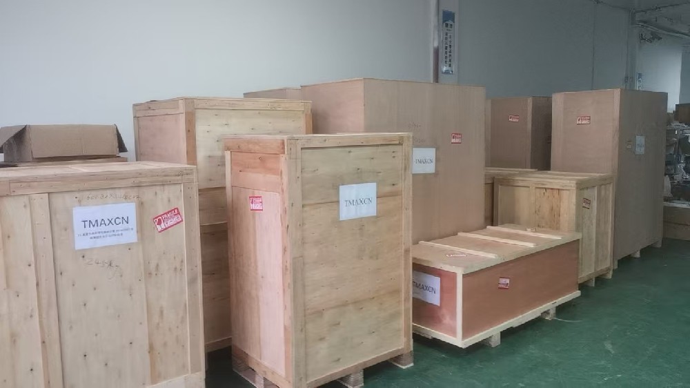 Линия сборки цилиндрических аккумуляторных батарей TMAX Semi Auto 32700 отправлена ​​в Таиланд